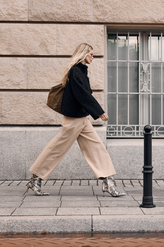 Yuko 7/8 Length Trousers Beige