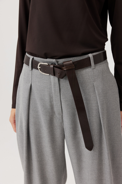 Ankle-length Flap Trousers