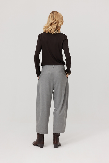 Ankle-length Flap Trousers