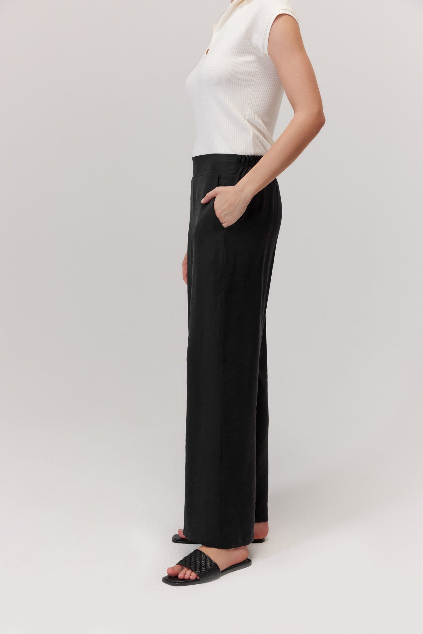 Liro Modal Trousers Black