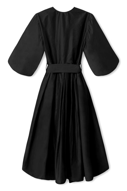 Miss black dress