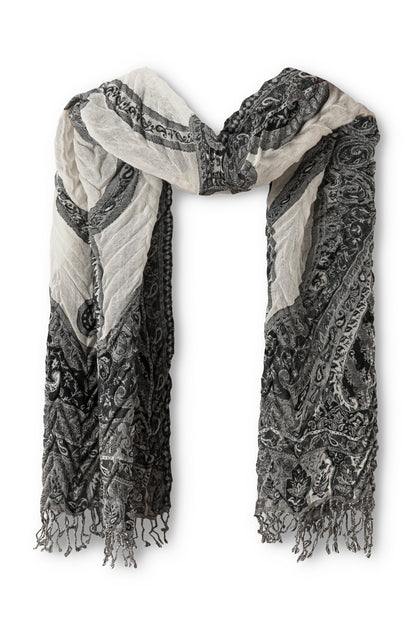 Teresa's scarf