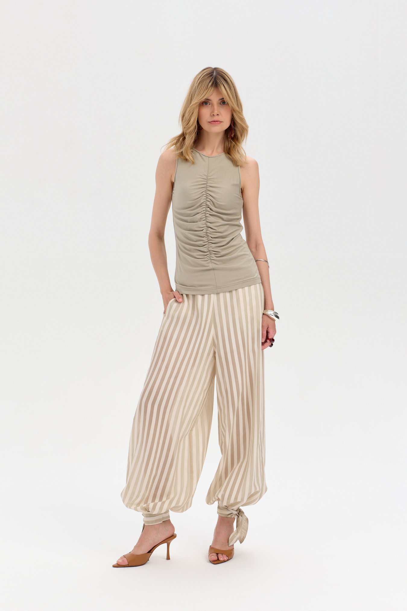Top z marszczeniem Elordi oliwkowy
