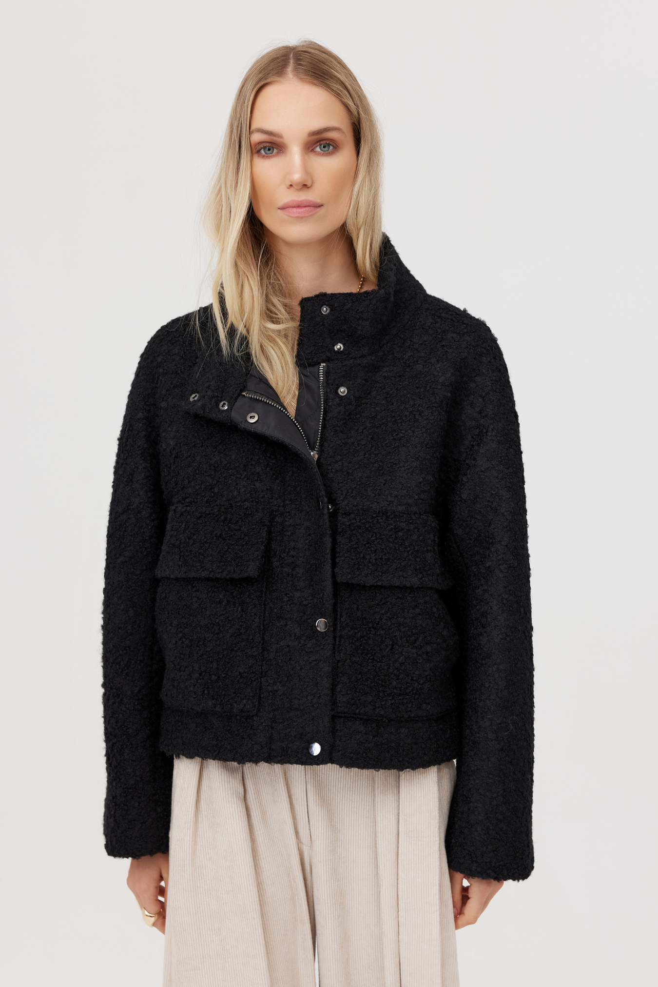 Veste en laine Komi noire